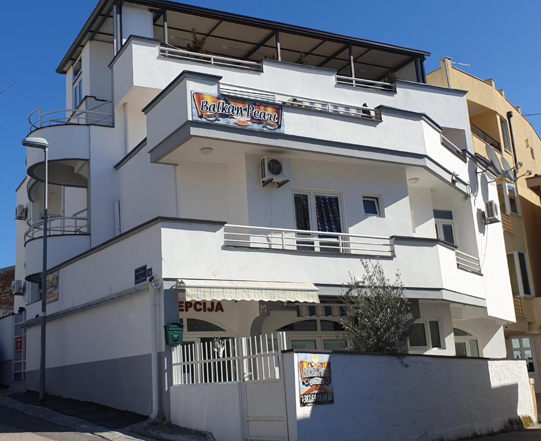 Balkan Pearl Apartments Bar Eksteriør billede